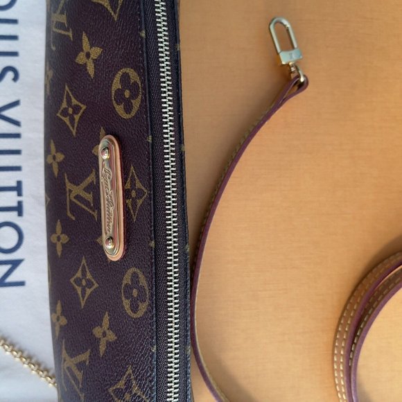 Louis Vuitton EVA CLUTCH with CROSSBODY STRAP in Great Condition - Picture 7 of 15